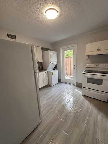 337 Kenilworth Boulevard, West Palm Beach, FL 33405