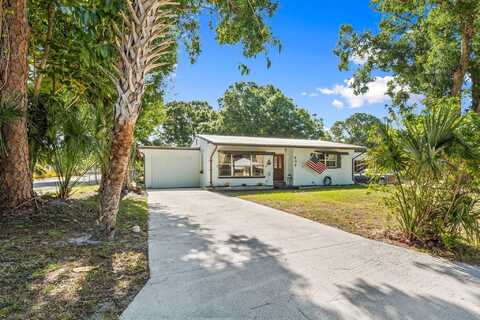 602 S 15th Court, Fort Pierce, FL 34950