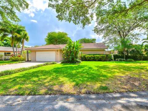 215 NW 86th Terrace, Coral Springs, FL 33071