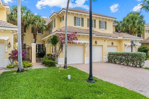 4707 Cadiz Circle, Palm Beach Gardens, FL 33418