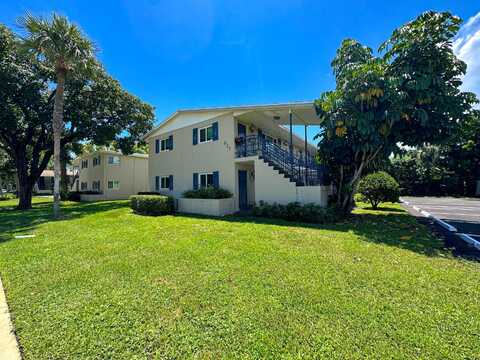 817 Lighthouse Drive, North Palm Beach, FL 33408