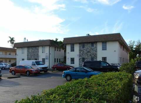 2842 Fillmore Street, Hollywood, FL 33020