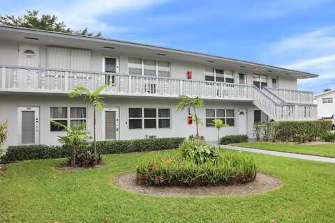 266 Coventry, West Palm Beach, FL 33417