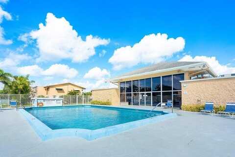 2182 NE 1st Way, Boynton Beach, FL 33435