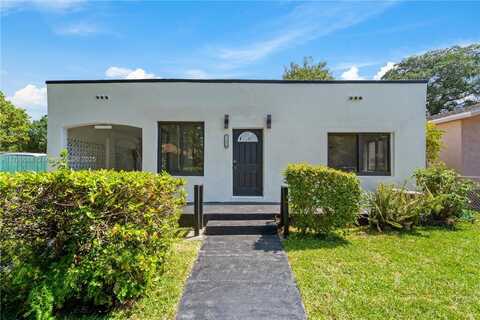 1824 NW 47th St, Miami, FL 33142