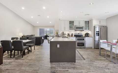 5143 NW 12th Lane, Deerfield Beach, FL 33442