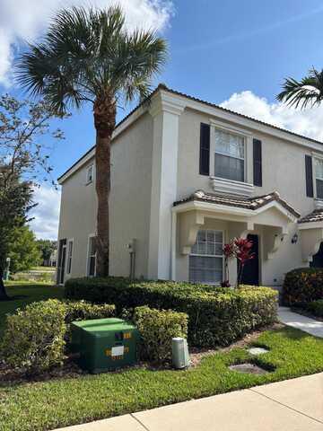 4930 Palmbrooke Circle, West Palm Beach, FL 33417