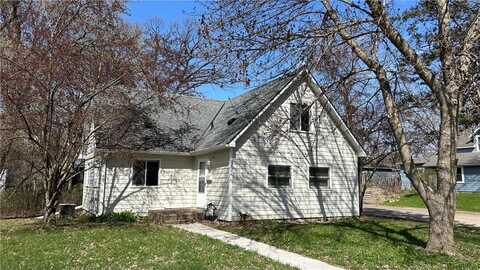 231 Wood Street N, Mora, MN 55051
