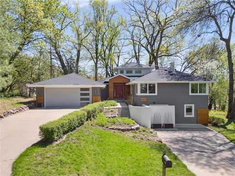 15623 Randall Lane, Minnetonka, MN 55345