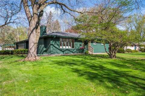 1901 Rhode Island Avenue N, Golden Valley, MN 55427