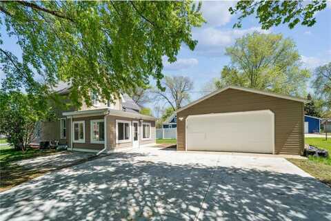 506 3rd Avenue E, Shakopee, MN 55379