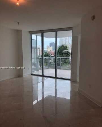 350 S Miami Ave, Miami, FL 33130