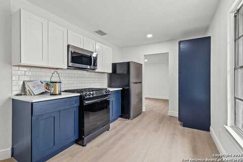 3327 K, San Antonio, TX 78220
