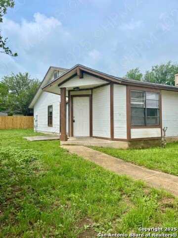 9602 Vale Dr, San Antonio, TX 78245