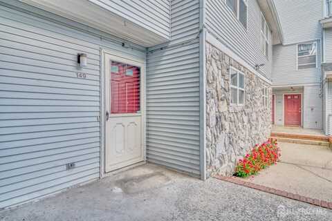 149 Keswick Drive, Piscataway, NJ 08854