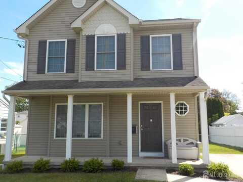 4 Walnut Street, North Brunswick, NJ 08902