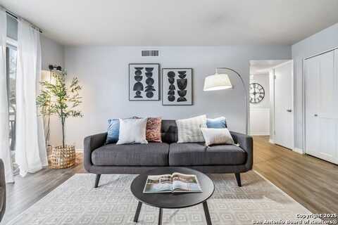 8038 BROADWAY, San Antonio, TX 78209