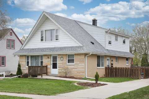 3720 S 88th St, Milwaukee, WI 53228