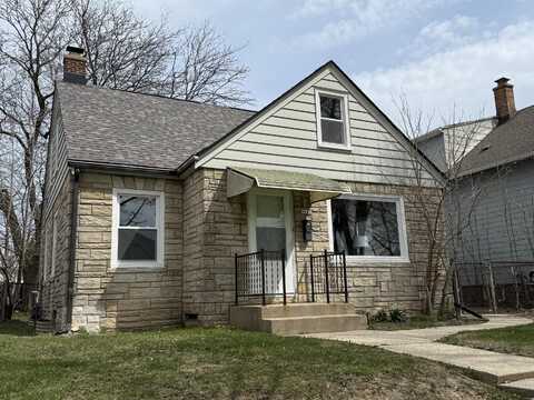 3642 E Somers Ave, Cudahy, WI 53110