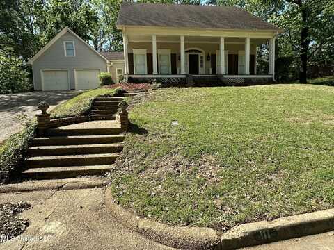 111 Newport Circle, Clinton, MS 39056