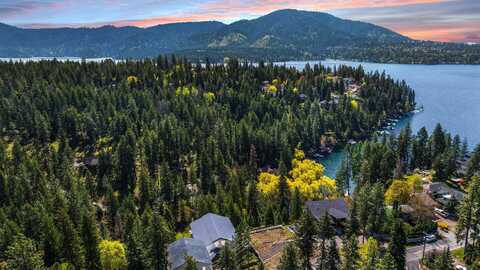 162483 N Lakeview Dr, Hayden, ID 83835