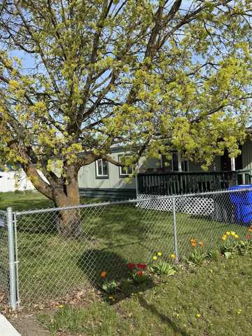 22105 E Wellesley Ave, Otis Orchards, WA 99027