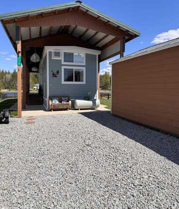 210 Guinevere Dr, Usk, WA 99180