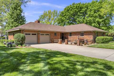1305 Bristol Road, Hutchinson, KS 67502