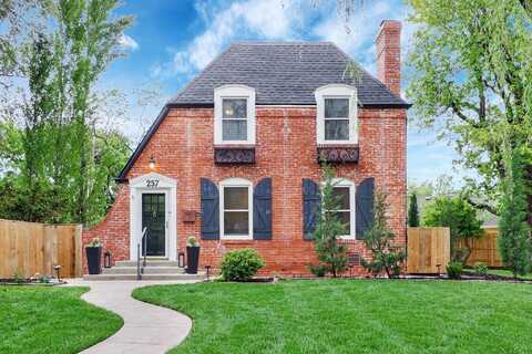 257 N Bleckley Dr, Wichita, KS 67208