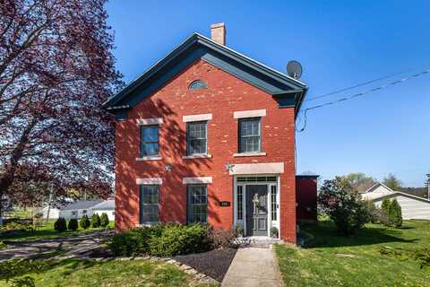 320 W Harrison Street, Shullsburg, WI 53586