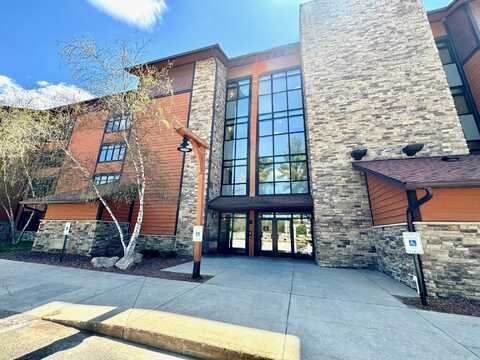 2504 River Road, Wisconsin Dells, WI 53965