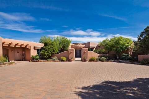 46 Wildhorse, Santa Fe, NM 87506