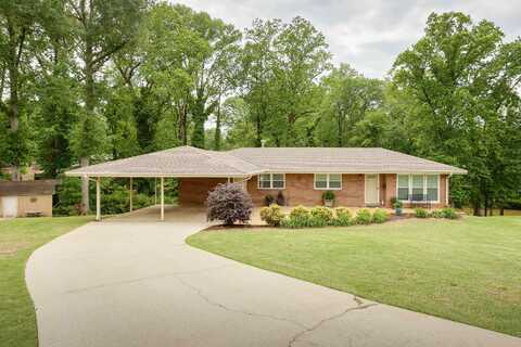710 Wilson Dam Cir, Sheffield, AL 35645