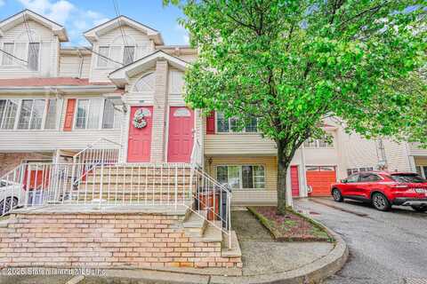 31 Arden Avenue, Staten Island, NY 10312