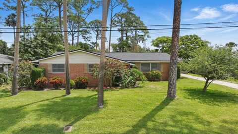 44 FAIRWAY CIRCLE, NEW SMYRNA BEACH, FL 32168