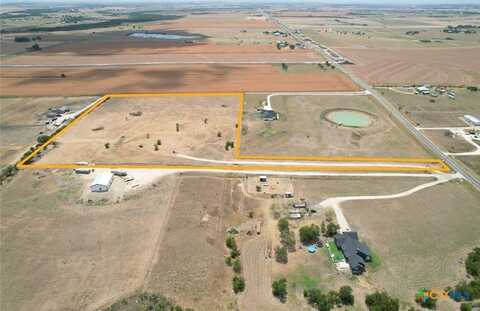 7250 Fm 112 Road, Thrall, TX 76578