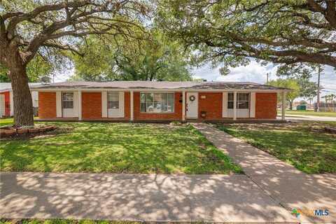 4811 Lilac Lane, Victoria, TX 77904