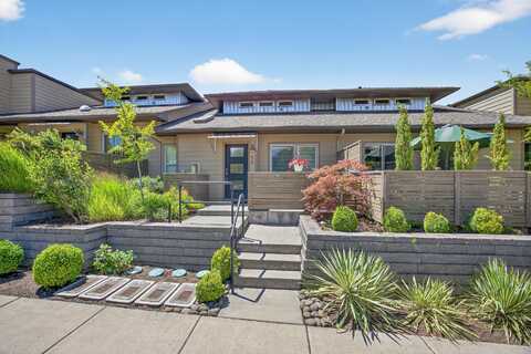 55 N Mountain Avenue, Ashland, OR 97520