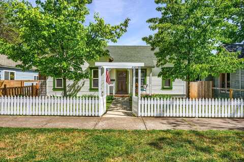 773 B Street, Ashland, OR 97520