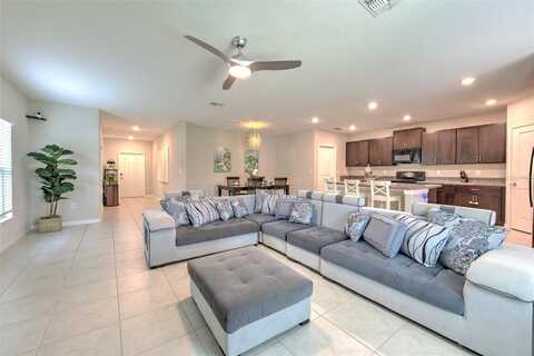 10210 WHITE LINEN AVENUE, RIVERVIEW, FL 33578