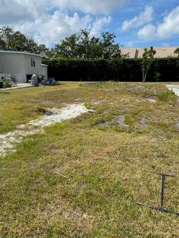 390 LONGWOOD DRIVE, VENICE, FL 34285