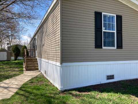 1659 Meadowbrook, Monroe, MI 48161
