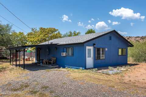2480 S Kadomoto Drive, Cornville, AZ 86325