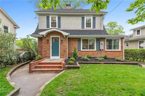 71 Ardmore Avenue, Providence, RI 02908