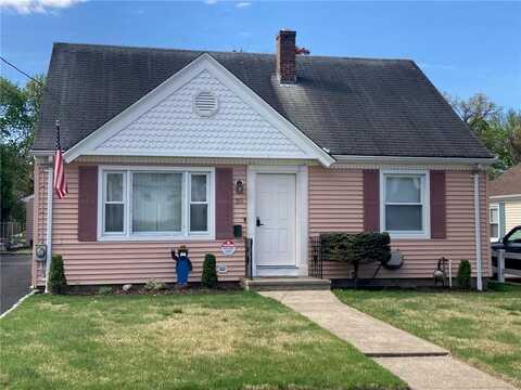 30 Charles Street, Cranston, RI 02920