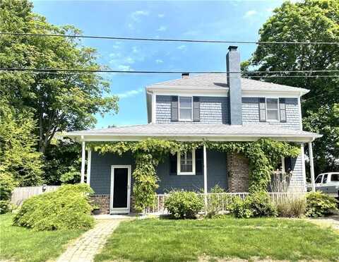 21 Carpenter Avenue, Barrington, RI 02806