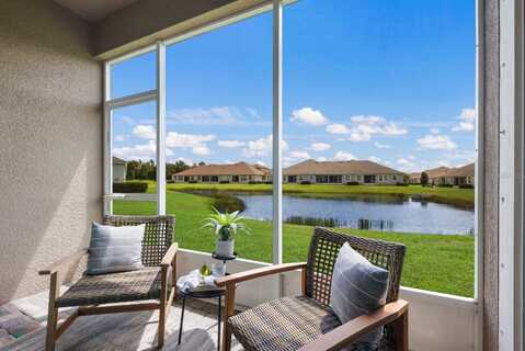 5237 BLOSSOM COVE, LAKEWOOD RANCH, FL 34211