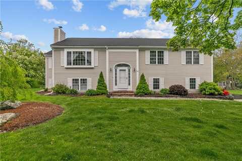 26 Cherokee Drive, Portsmouth, RI 02871