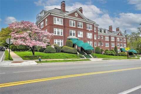 234 President Avenue, Providence, RI 02906