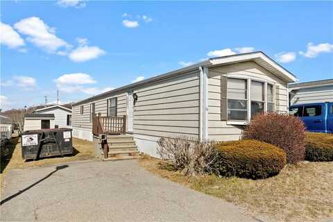 25 Bayview Park, Middletown, RI 02842